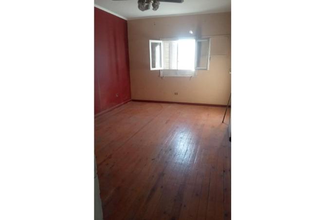 8714296 - Property Image 2