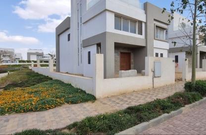 Villa - 4 - 4 for sale in Garden Residence - Hyde Park - New Cairo City - Cairo