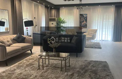 فيلا - 5 غرف نوم - 5 حمامات للايجار في پريڤادو - مدينتي - القاهرة