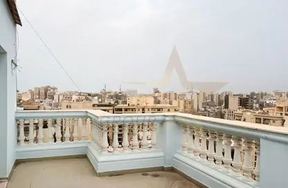 شقة - 3 غرف نوم - 2 حمامات للبيع في شارع عبد القادر رجب باشا - كفر عبده - رشدي - حي شرق - الاسكندرية