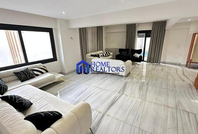76518792 - Property Image 3