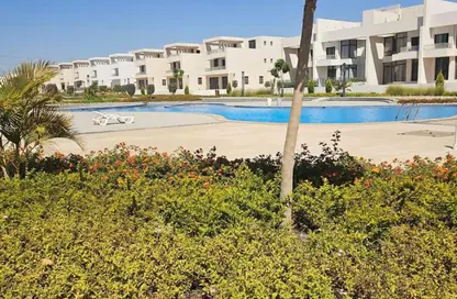 Townhouse - 4 Bedrooms - 4 Bathrooms for sale in Lake West - Sheikh Zayed Compounds - Sheikh Zayed City - Giza