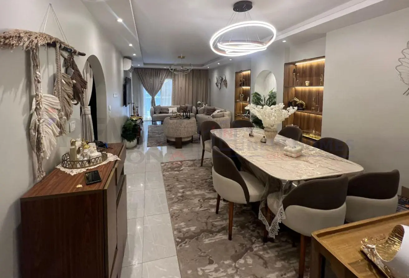 87210618 - Property Main Image