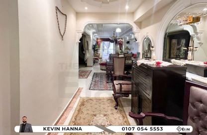 Apartment - 3 Bedrooms - 2 Bathrooms for rent in Kamal Eldin Salah St. - Smouha - Hay Sharq - Alexandria