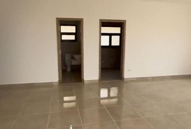 106573880 - Property Image 3