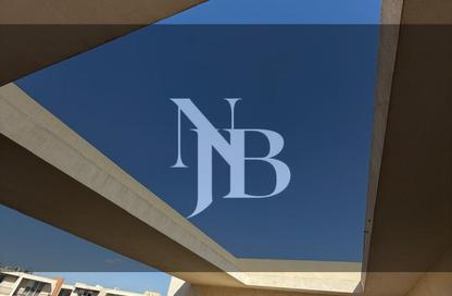 تاون هاوس - 4 - 3 للبيع في بيراميدز هيلز - طريق مصر اسكندرية الصحراوي - مدينة 6 أكتوبر - الجيزة