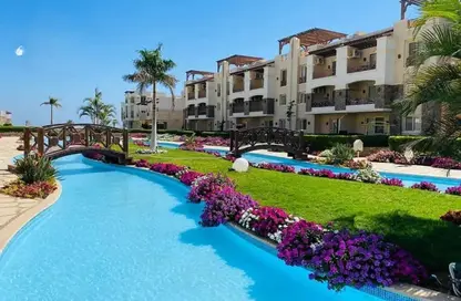 Chalet - 2 Bedrooms - 2 Bathrooms for sale in Blue Blue - Al Ain Al Sokhna - Suez