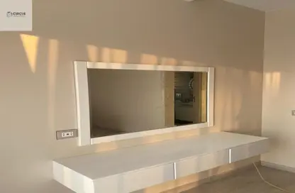 Apartment - 3 Bedrooms - 3 Bathrooms for rent in Lake View Residence - 5th Settlement Compounds - The 5th Settlement - New Cairo City - Cairo