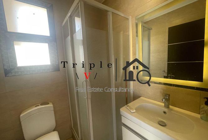 53729770 - Property Image 3