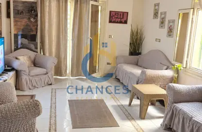 Apartment - 2 Bedrooms - 1 Bathroom for sale in Al Gezira St. - South Investors Area - New Cairo City - Cairo