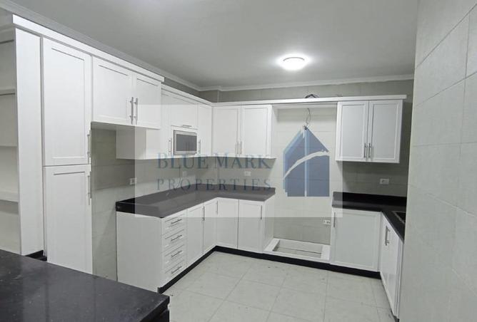 56240818 - Property Image 3