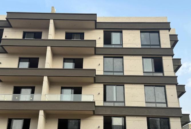 99397178 - Property Image 3