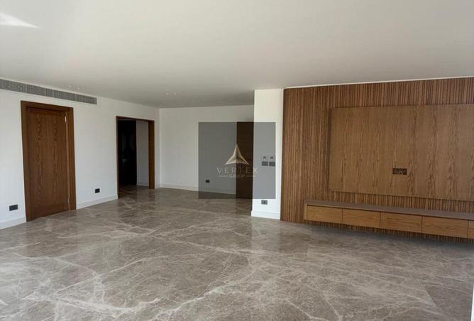 102915070 - Property Image 2