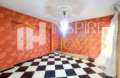 Apartment - 3 Bedrooms - 1 Bathroom for rent in Camp Chezar - Hay Wasat - Alexandria Apartment - 3 Bedrooms - 1 Bathroom for rent in Camp Chezar - Hay Wasat - Alexandria