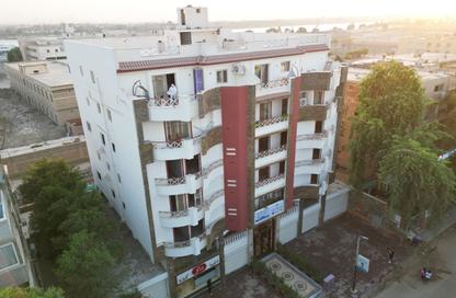 Restaurant - Studio - 1 Bathroom for rent in Sarayat Al Maadi - Hay El Maadi - Cairo