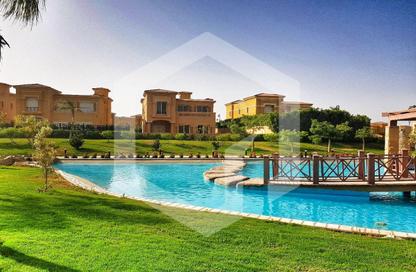Twin House - 5 Bedrooms - 5 Bathrooms for sale in Royal Meadows - Sheikh Zayed Compounds - Sheikh Zayed City - Giza
