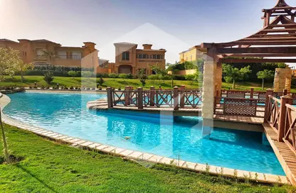 Twin House - 5 Bedrooms - 5 Bathrooms for sale in Royal Meadows - Sheikh Zayed Compounds - Sheikh Zayed City - Giza
