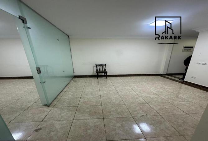 52967993 - صورة العقار 3