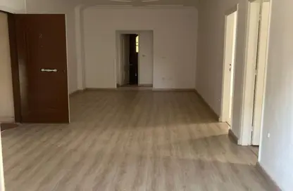 شقة - 3 غرف نوم - 2 حمامات للبيع في المنطقة ز - حى جنوب الاكايمية - مدينة القاهرة الجديدة - القاهرة شقة - 3 غرف نوم - 2 حمامات للبيع في المنطقة ز - حى جنوب الاكايمية - مدينة القاهرة الجديدة - القاهرة