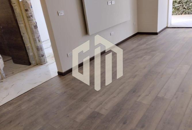 57239478 - Property Image 2