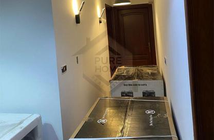 Apartment - 3 Bedrooms - 3 Bathrooms for rent in Kafr Abdo St. - Kafr Abdo - Roushdy - Hay Sharq - Alexandria
