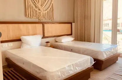 كبينه - 2 غرف نوم - 2 حمامات للبيع في جايا - راس الحكمة - الساحل الشمالي