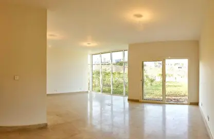 Villa - 4 Bedrooms - 5 Bathrooms for sale in Ivoire - Sheikh Zayed City - Giza