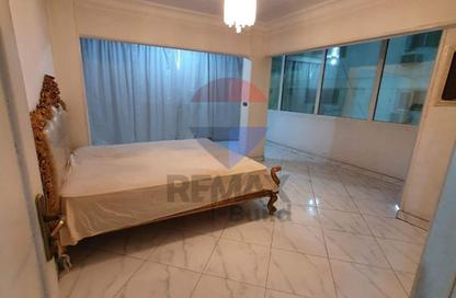 Apartment - 3 Bedrooms - 2 Bathrooms for sale in Al Hegaz St. - El Mahkama Square - Heliopolis - Masr El Gedida - Cairo