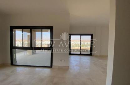 (بنتهاوس  (روف - 3 غرف نوم - 3 حمامات للبيع في كمبوند البروج - كمبوندات الشروق - مدينة الشروق - القاهرة