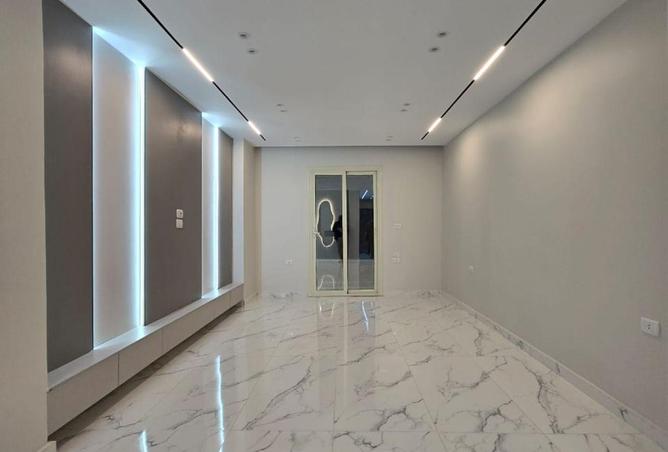 54503930 - صورة العقار 2