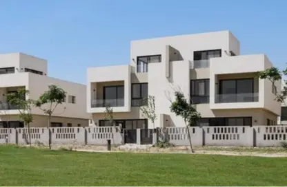 فيلا - 4 غرف نوم - 4 حمامات للبيع في كمبوند البروج - كمبوندات الشروق - مدينة الشروق - القاهرة فيلا - 4 غرف نوم - 4 حمامات للبيع في كمبوند البروج - كمبوندات الشروق - مدينة الشروق - القاهرة