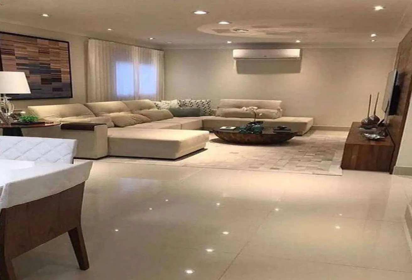 83981007 - Property Main Image