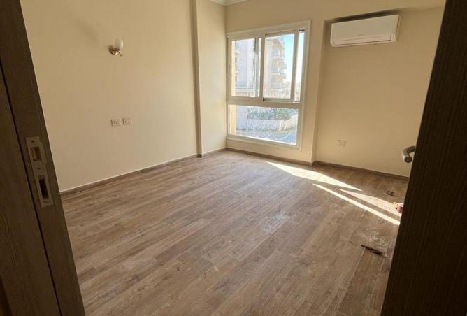 52718749 - صورة العقار 3