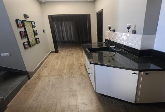 82096409 - Property Image 2