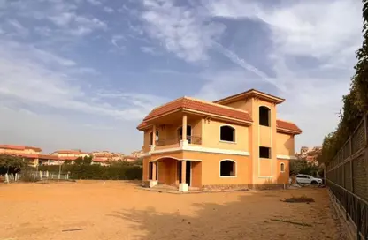 فيلا - 3 غرف نوم - 4 حمامات للبيع في پريڤادو - مدينتي - القاهرة
