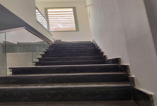 8608464 - صورة العقار 2