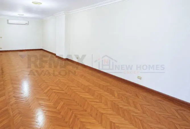 84784197 - Property Image 2