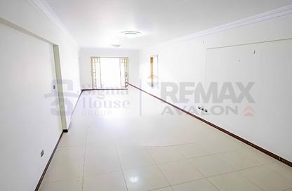 Apartment - 3 - 3 for sale in Zaki Ragab St. - Smouha - Hay Sharq - Alexandria