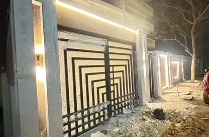 فيلا - 4 غرف نوم - 4 حمامات للبيع في حدائق الاهرام - الجيزة