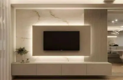 Apartment - 3 Bedrooms - 3 Bathrooms for sale in Kingsway - Boulevard Road - Green Belt - 6 October City - Giza