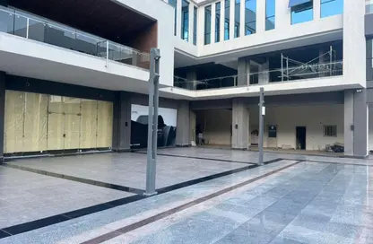 مساحات مكتبية - غرفة نوم للبيع في ويست جايت - كمبوندات 6 أكتوبر - مدينة 6 أكتوبر - الجيزة