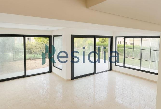 8604445 - Property Main Image