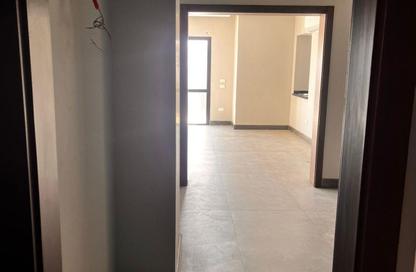 شقة - 2 غرف نوم - 3 حمامات للايجار في ذا كورت ياردز - كمبوندات الشيخ زايد - الشيخ زايد - الجيزة