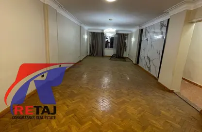 شقة - 3 غرف نوم - 2 حمامات للبيع في شارع احمد تيسير - ارض الجولف - مصر الجديدة - القاهرة