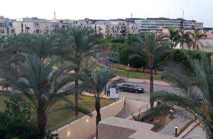 Penthouse - 3 Bedrooms - 4 Bathrooms for sale in Casa - Sheikh Zayed Compounds - Sheikh Zayed City - Giza