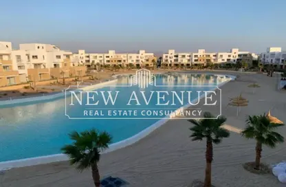 Chalet - 3 Bedrooms - 3 Bathrooms for sale in Swan Lake Gouna - El Gouna - Hurghada - Red Sea