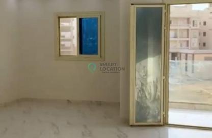 Apartment - 3 Bedrooms - 2 Bathrooms for sale in South Lotus - El Lotus - New Cairo City - Cairo