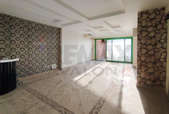 8498589 - Property Image 2