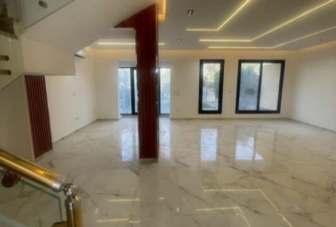 67737431 - Property Main Image