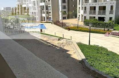 Apartment - 1 Bedroom - 2 Bathrooms for sale in Hyde Park Central - The 6th Settlement - New Cairo City - Cairo